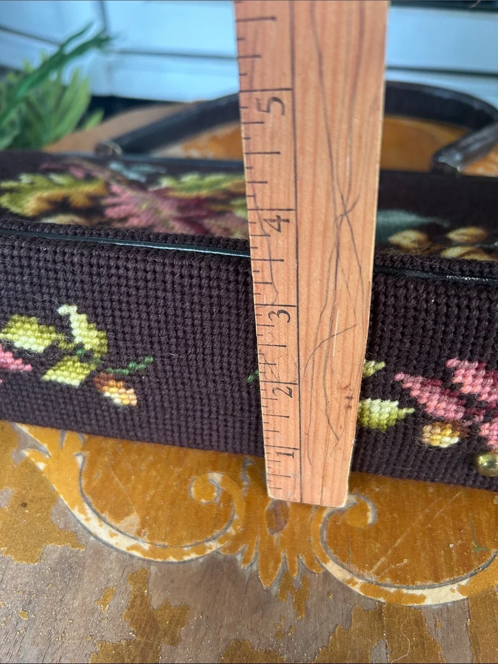 Vintage Brown Floral Leaf & Acorn Needlepoint Handbag